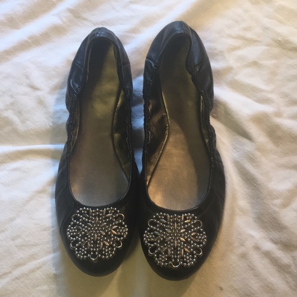 Tahari Shoes - Tahiri flats